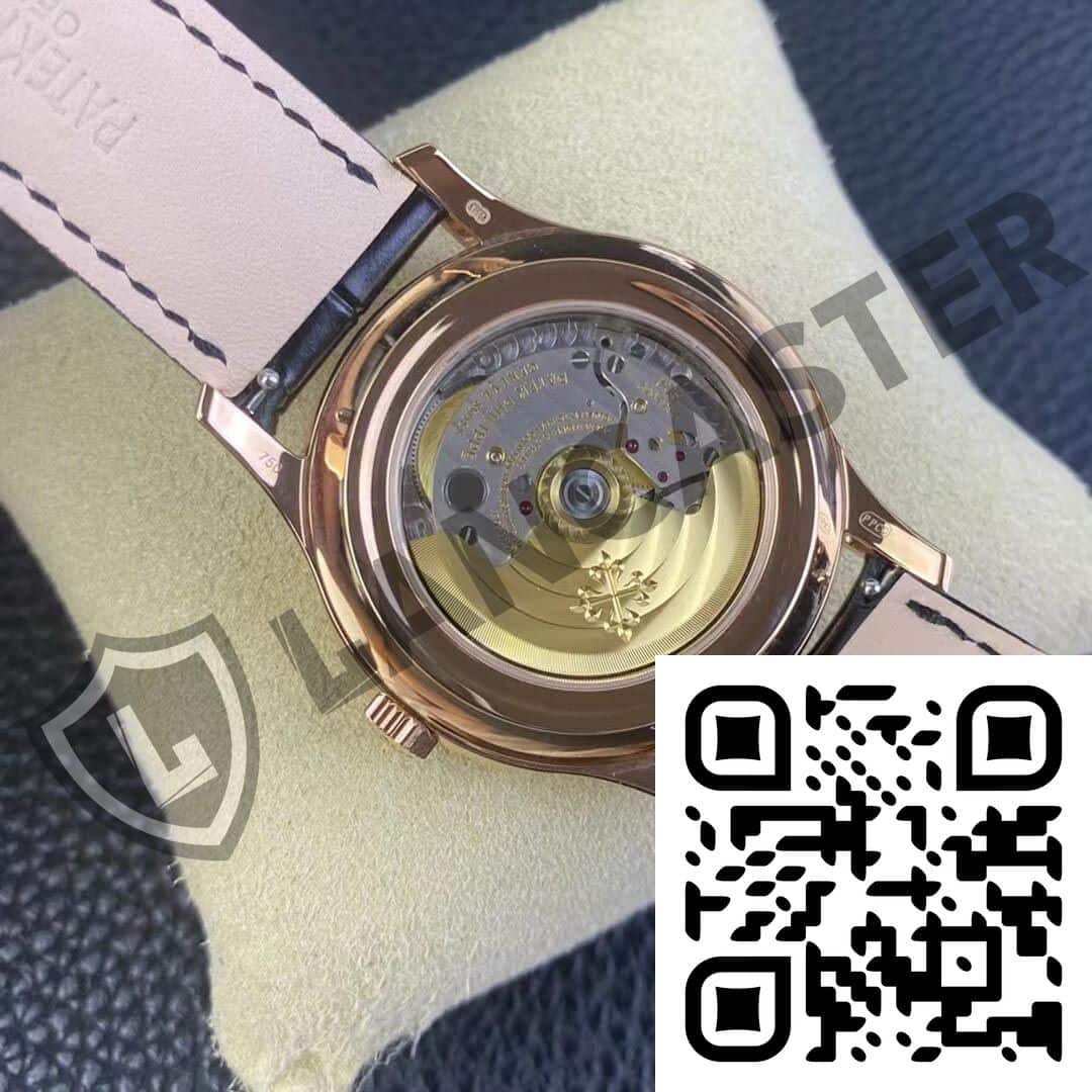 A Close Up Of A Watch