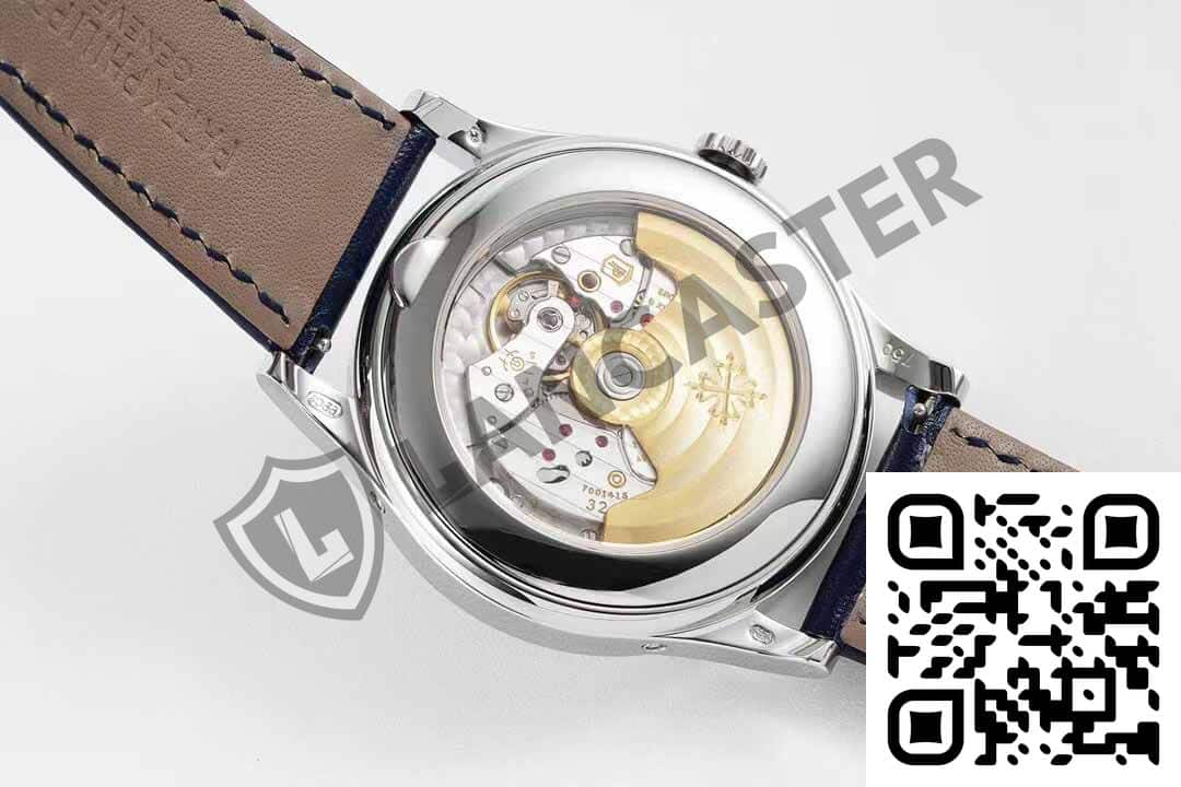 A Close Up Of A Watch