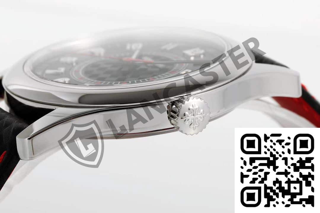 A Close Up Of A Watch